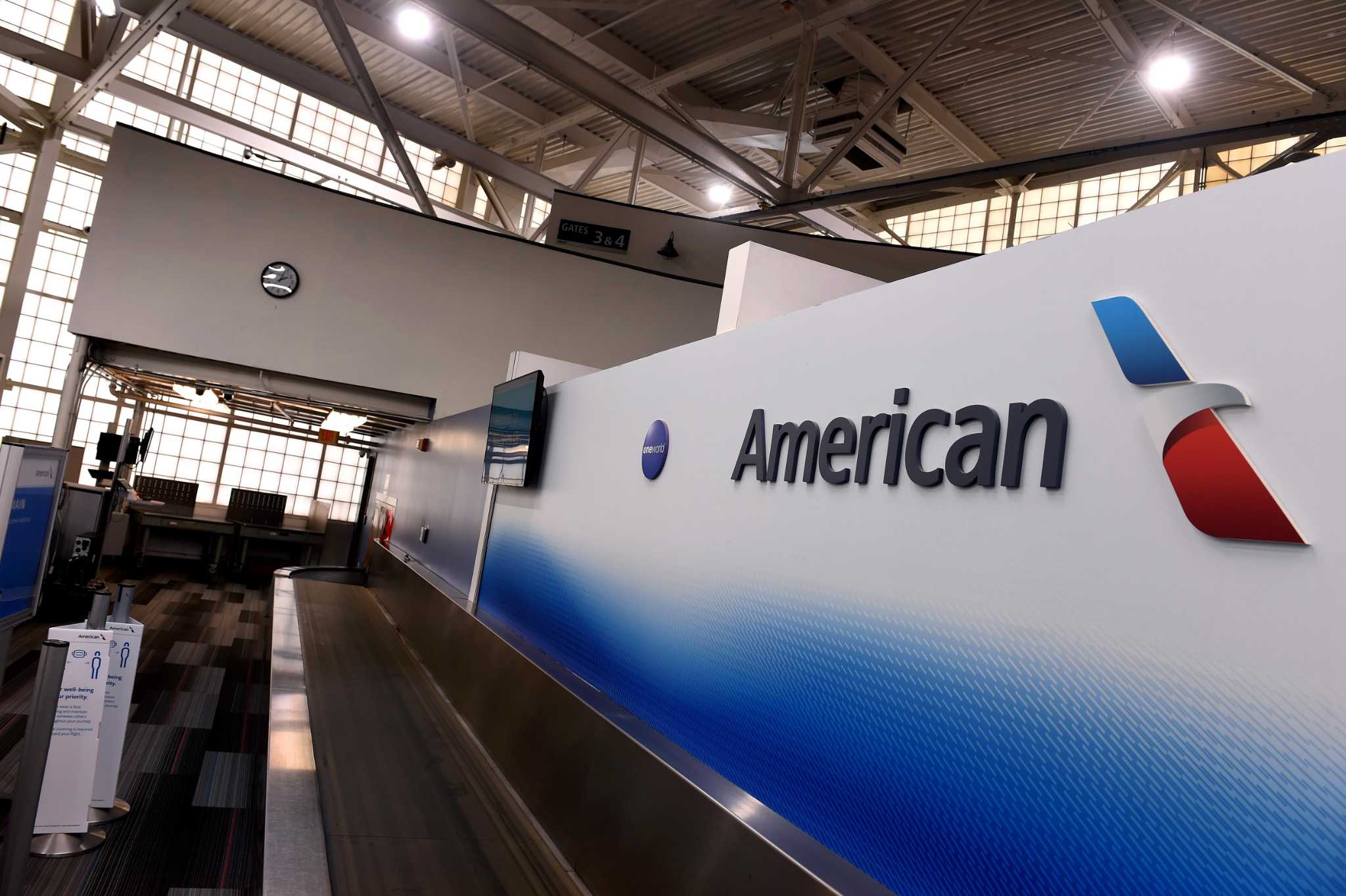 Stimulus deal opens door for airline's return to Tweed New Haven, airport director says - Vimarsana News