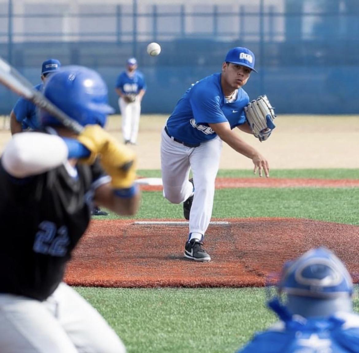 Former Panther Benavides grateful for opportunity at Our Lady of the Lake - Vimarsana News