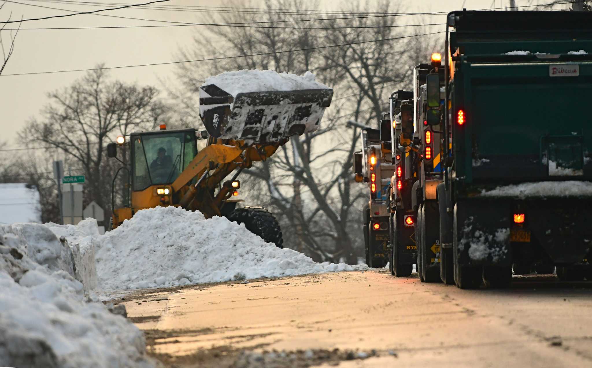 City leaders blast Schenectady's lackluster snow removal after storm - Vimarsana News