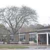 Ridgefield’s Farmingville Elementary School has recorded 20 positive tests for COVID-91 among its students and staff from Thanksgiving week to Monday night.