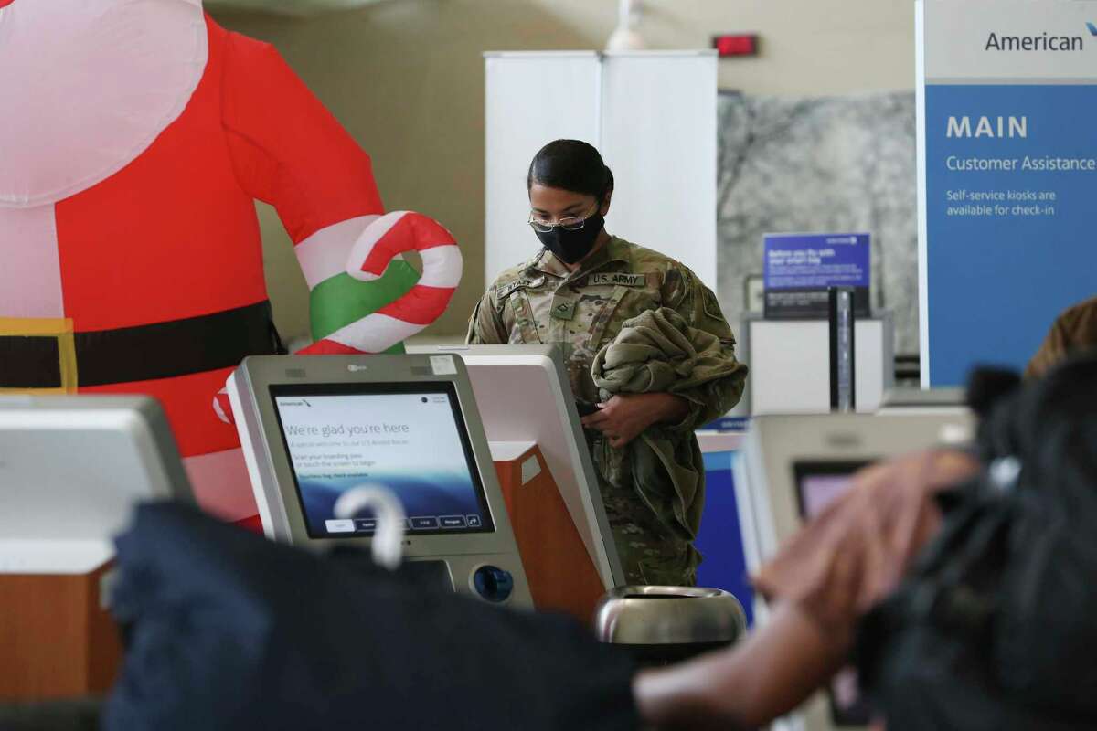 As Christmas nears, military trainees leave San Antonio in ‘Exodus’