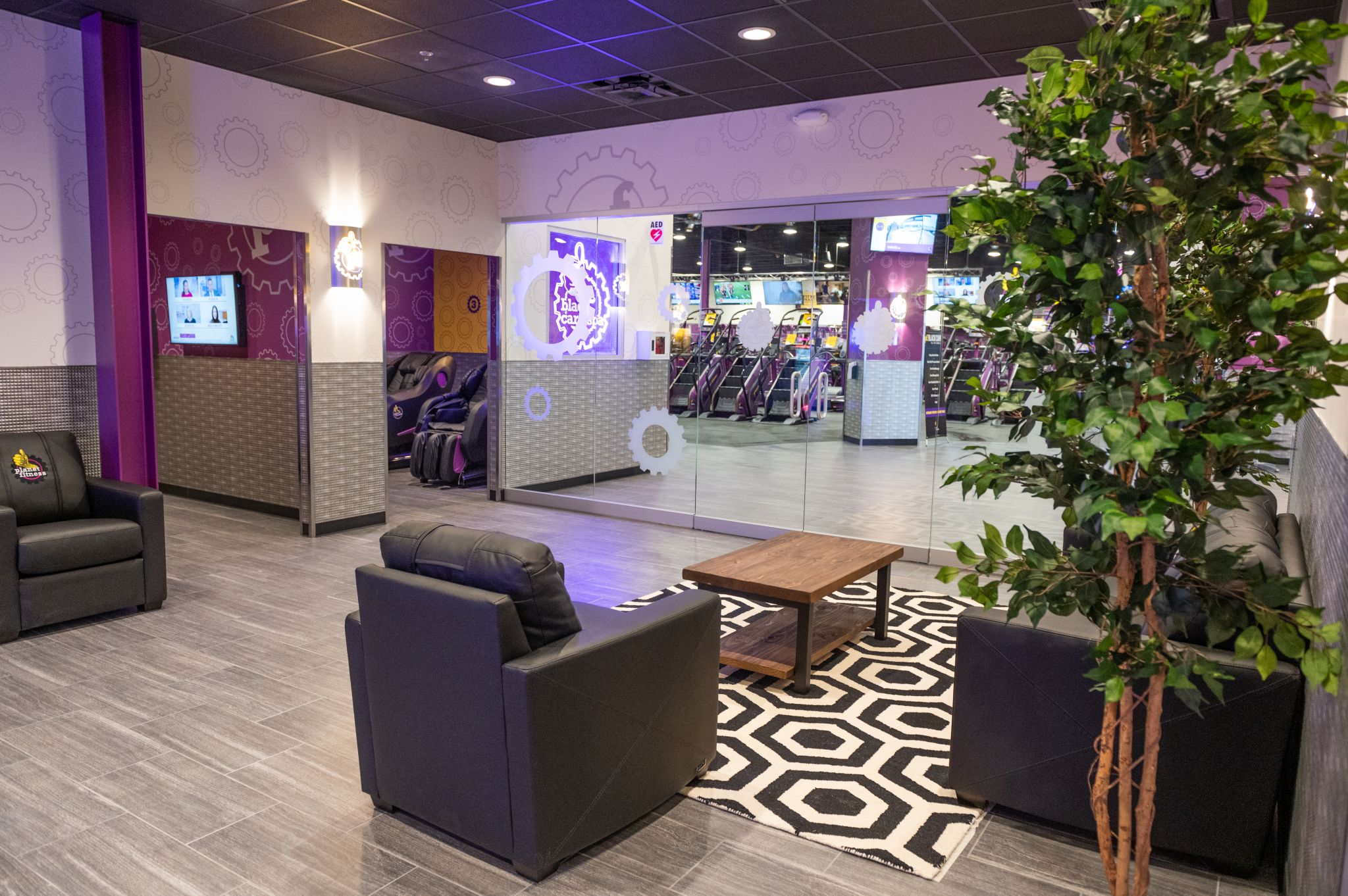 Photos Sneak Peek Inside Planet Fitness