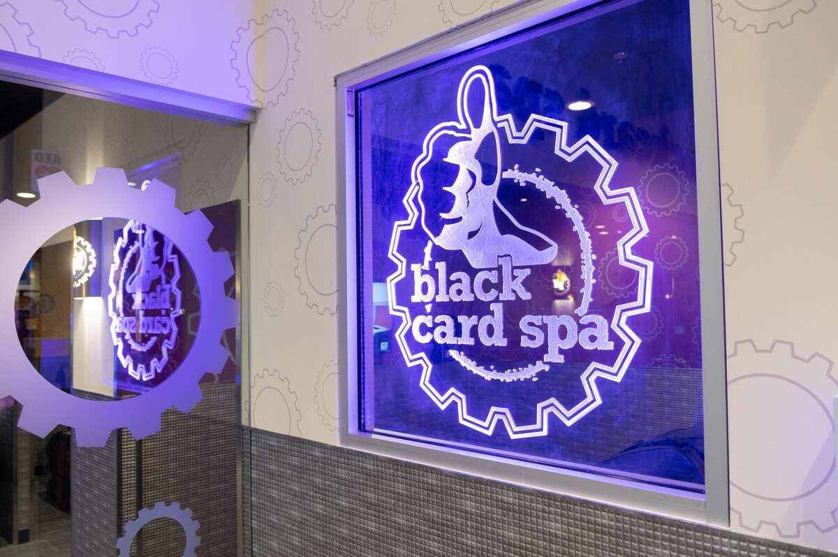 Photos Sneak peek inside Fitness