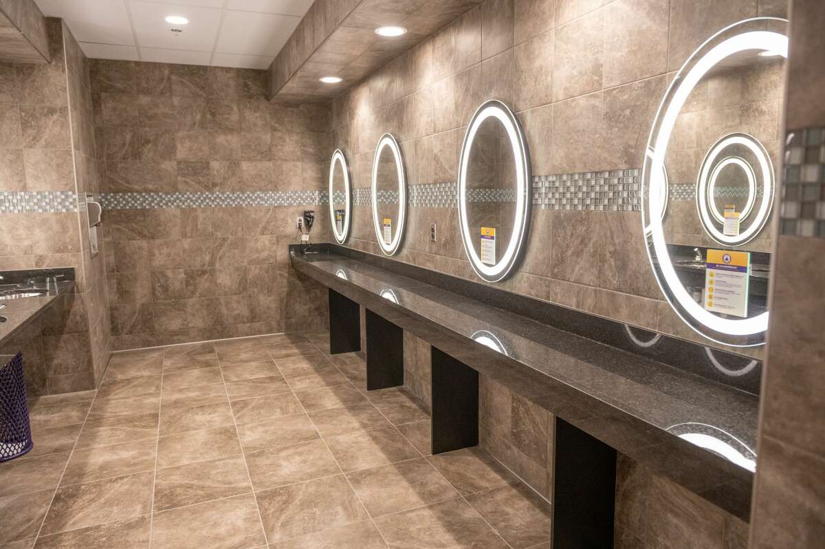 Photos Sneak peek inside Fitness