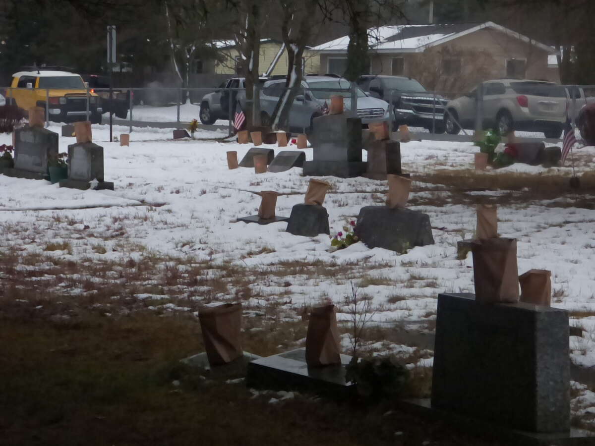 Winter Solstice observance held at Kaleva cemetery