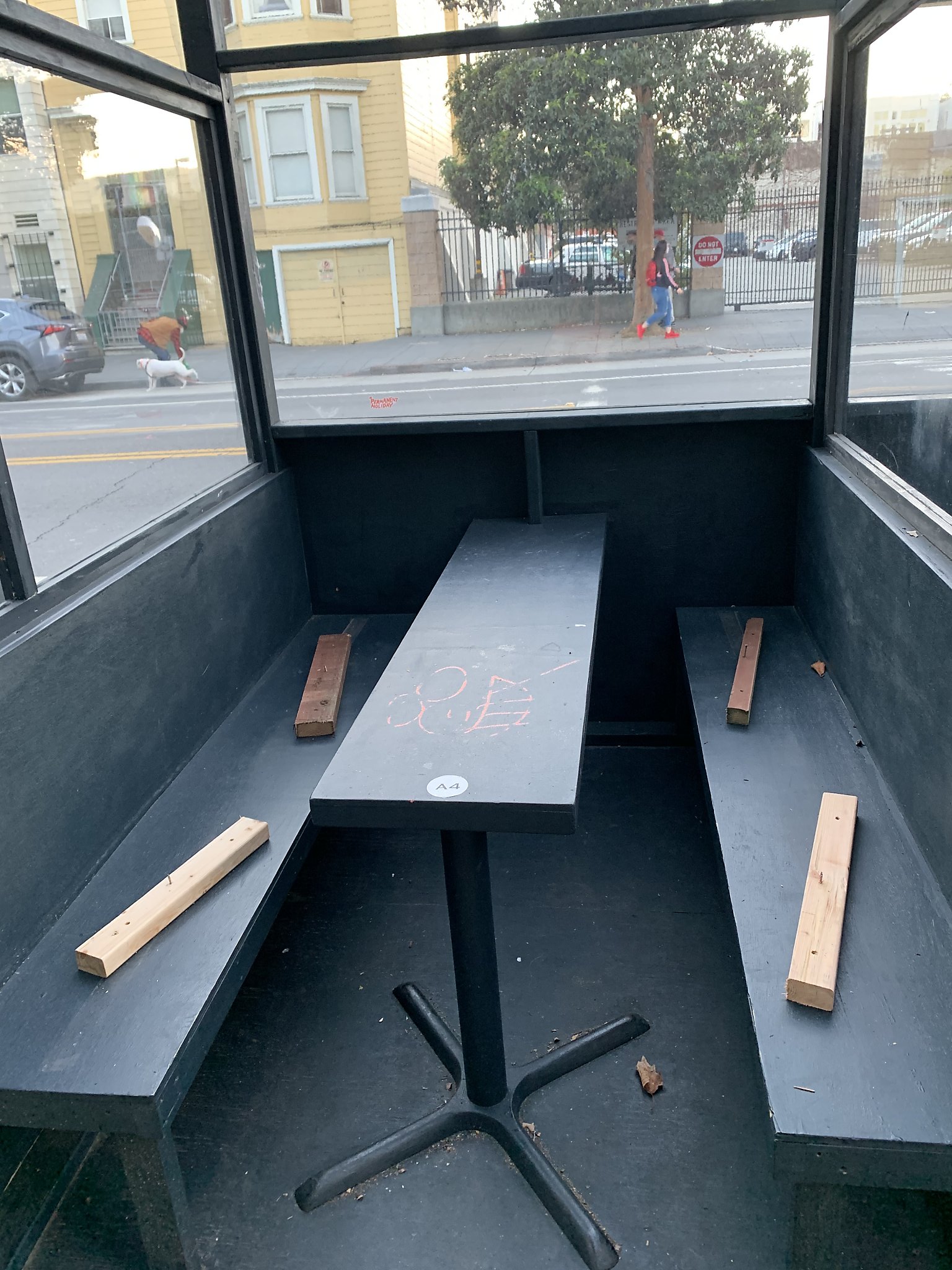 An S.F. bar says it was vandalized. A homelessness expert cries foul - Vimarsana News
