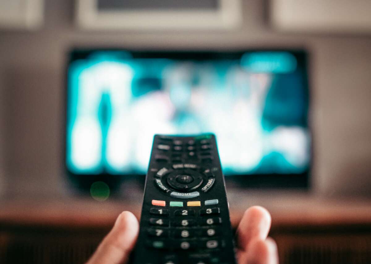 Year in review: 100 best TV series of 2020 Whether you’re a cord-cutter or still among the cable faithful, it’s hard to ignore the abundance of good TV shows available these days. Binging became even bigger in 2020 as TV viewers sought distractions from the COVID-19 pandemic. New stars are being created by the day, and a diversity of untold stories are being unleashed to the viewing public. Many new series are based on recent hit books, but plays and movies are also a tried-and-true source for material. The emergence of streaming has led companies like Apple TV+ to seek content to keep up with established giants Netflix and Hulu, while traditional TV power players like HBO and NBC also tried to get in on the streaming pie. However, there are plenty of broadcast shows still making an impact, and niche channels like National Geographic are proving they can be just as adept at producing quality shows. Many of the year’s best shows were geared toward younger audiences, from the drama inside Brooklyn high schools to the exploits of teenage bounty hunters. But there were also reboots of high school shows from a generation ago that landed well among both adults and younger generations. Movie stars like Cate Blanchett and Chris Rock are appearing on TV more often, and true-crime dramas seem to always reel in an audience. This year also saw the end of some great prestige dramas, including one that forever changed the way we view the world of spies. As we approach the end of the year, Stacker gathered data from Metacritic on the best TV shows of 2020 and ranked them according to Metascore. Ties are broken by ranks assigned on Metacritic's site. New series and old series with new seasons were considered alike, as were...