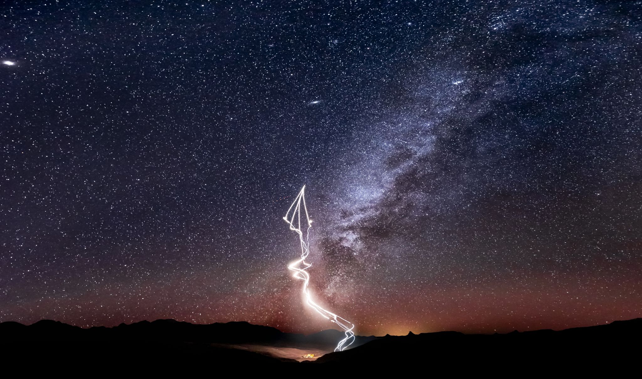 Watch: Skydivers recreate mysterious Marfa Lights with stunning pyrotechnics in West Texas sky - Vimarsana News