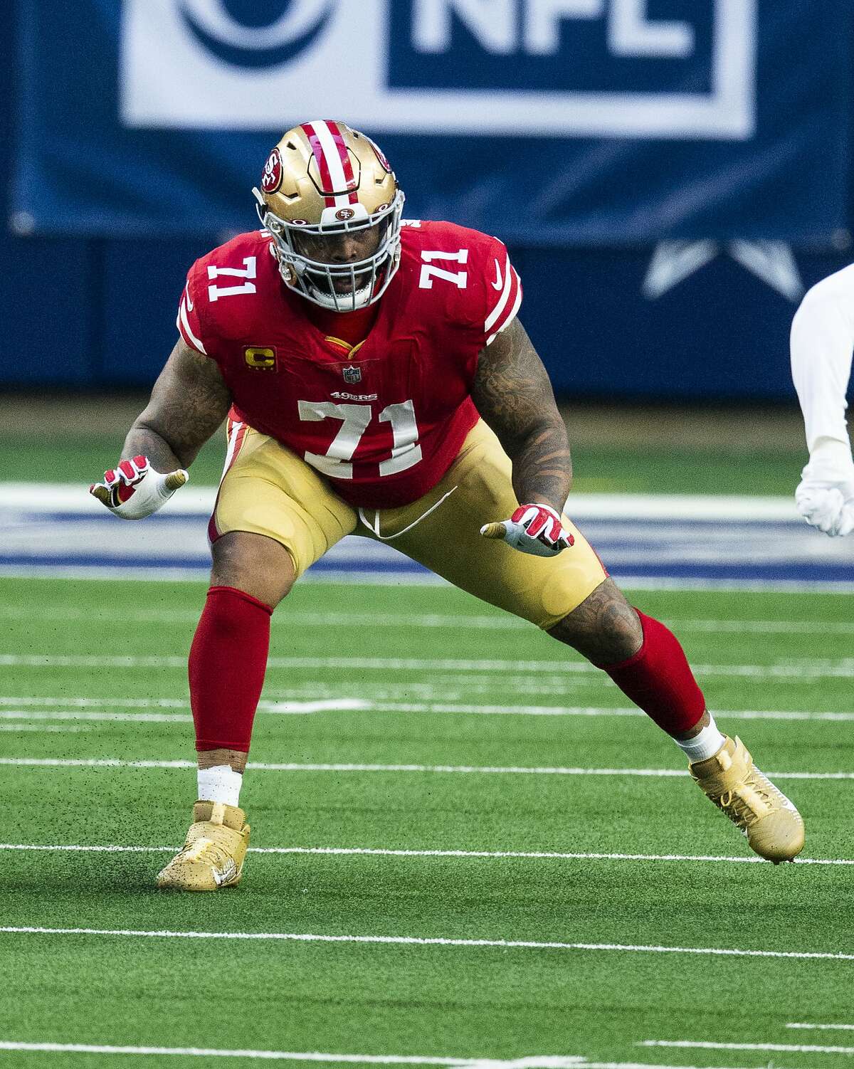 San Francisco 49ers offensive tackle Trent Williams (71) warms up during an  NFL football game against the Kansas City Chiefs, Sunday, Oct. 23, 2022, in  Santa Clara, Calif. (AP Photo/Scot Tucker Stock