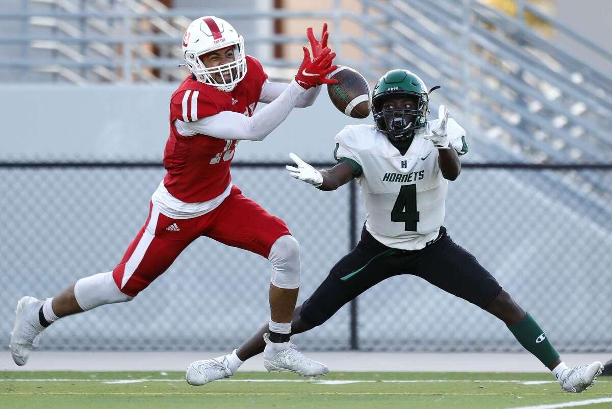 Crosby defeats Huntsville in overtime, advances to regional title game