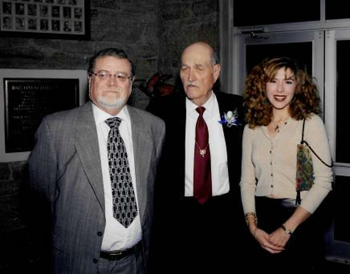 Benavides family, colleagues remember former b Co. Judge