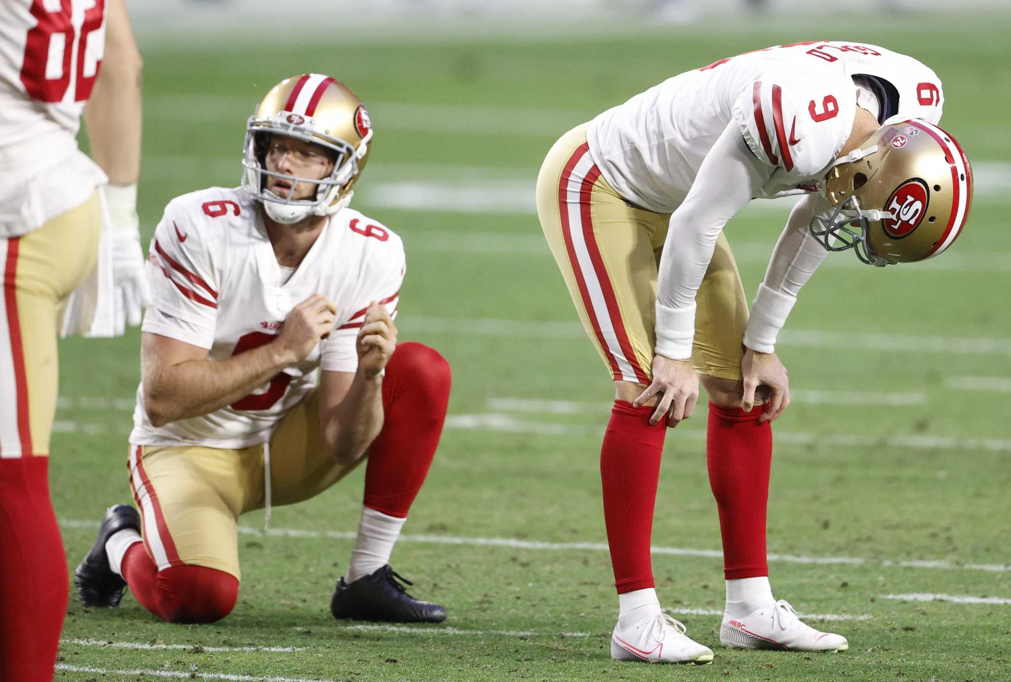 San Francisco 49ers kicker Robbie Gould (9) watches his field goal