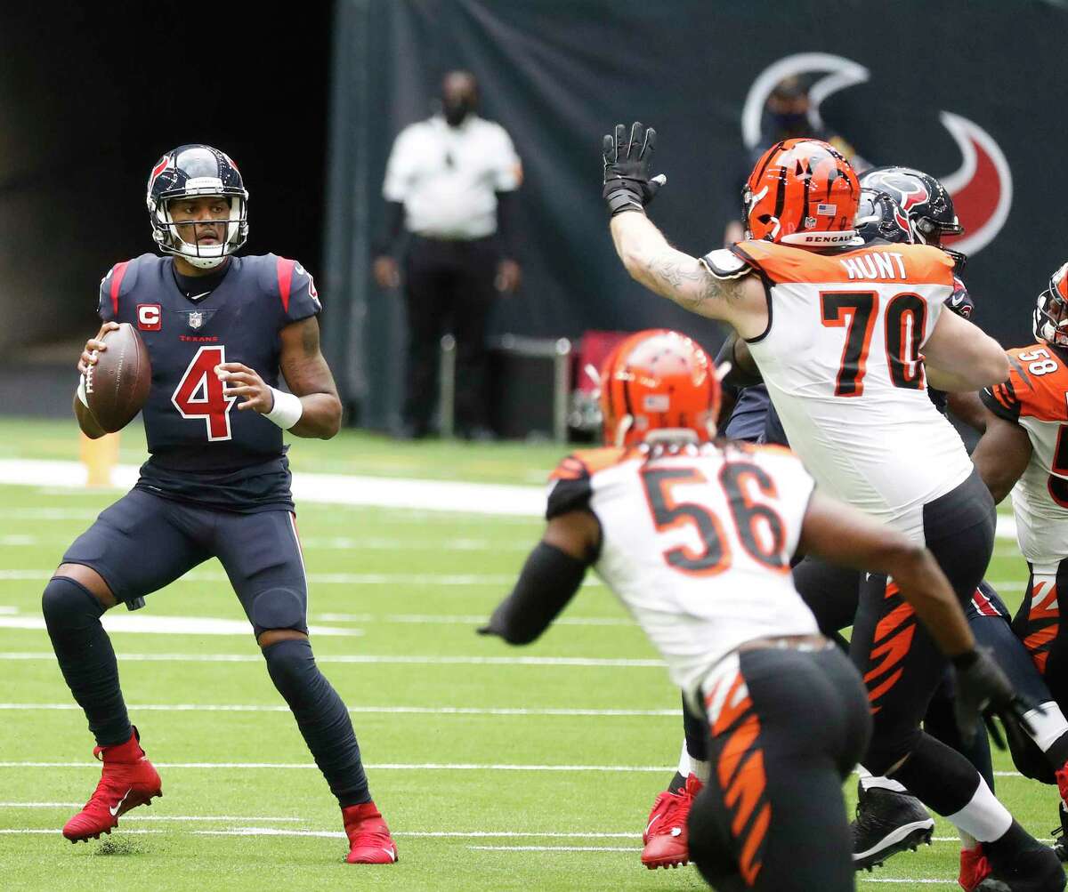Houston Texans quarterback Deshaun Watson (4) looks to pass the ball during the second quarter of an NFL football game at NRG Stadium, Sunday, December 27, 2020, in Houston.