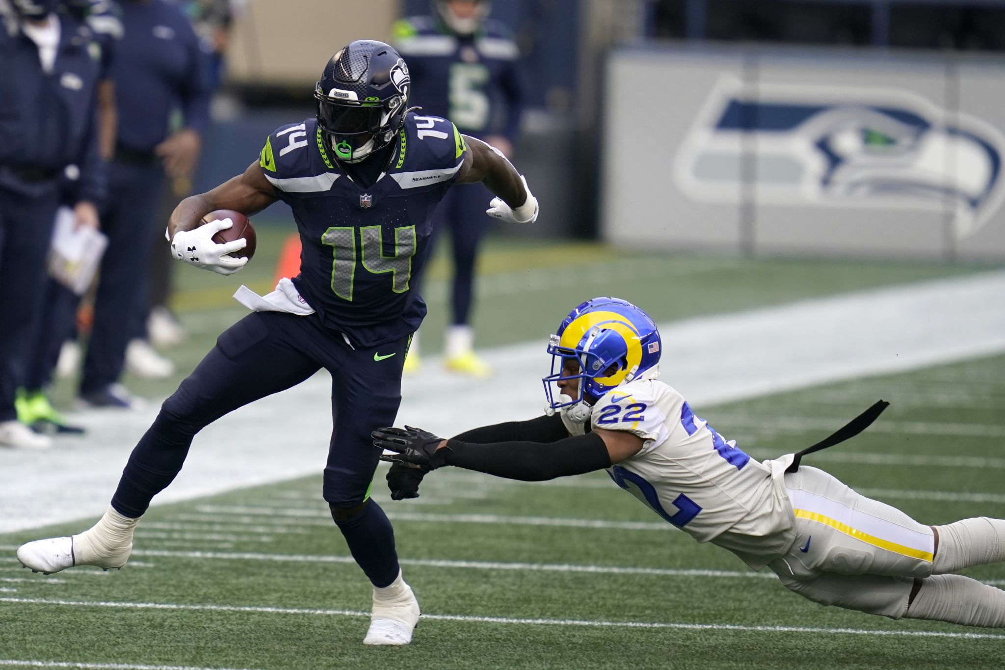 Seahawks defeat LA Rams 20-9 to clinch NFC West title