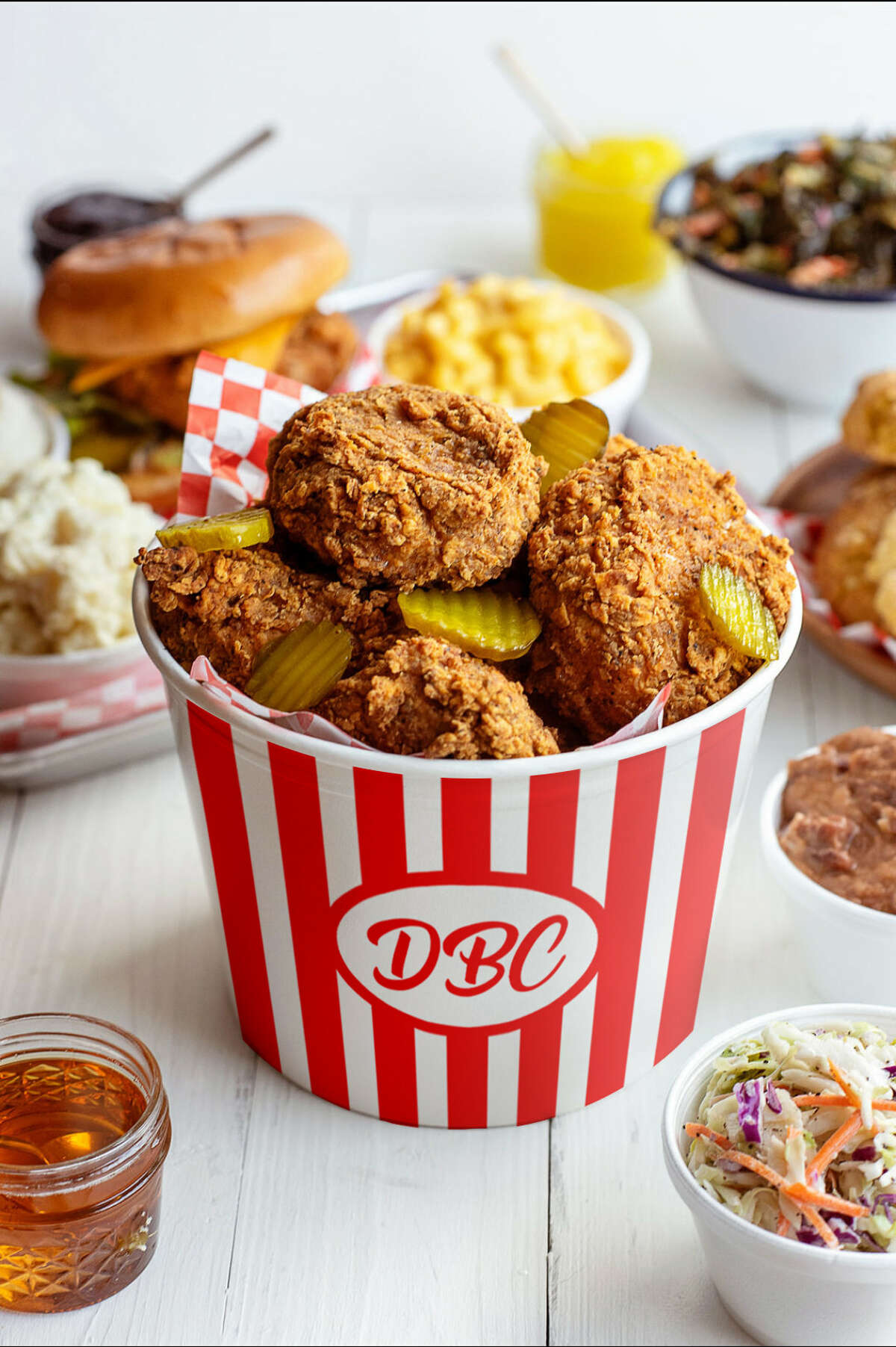 Don't Be Chick'n is a vegan fried chicken pop-up that recently arrived in Oakland from Sacramento.