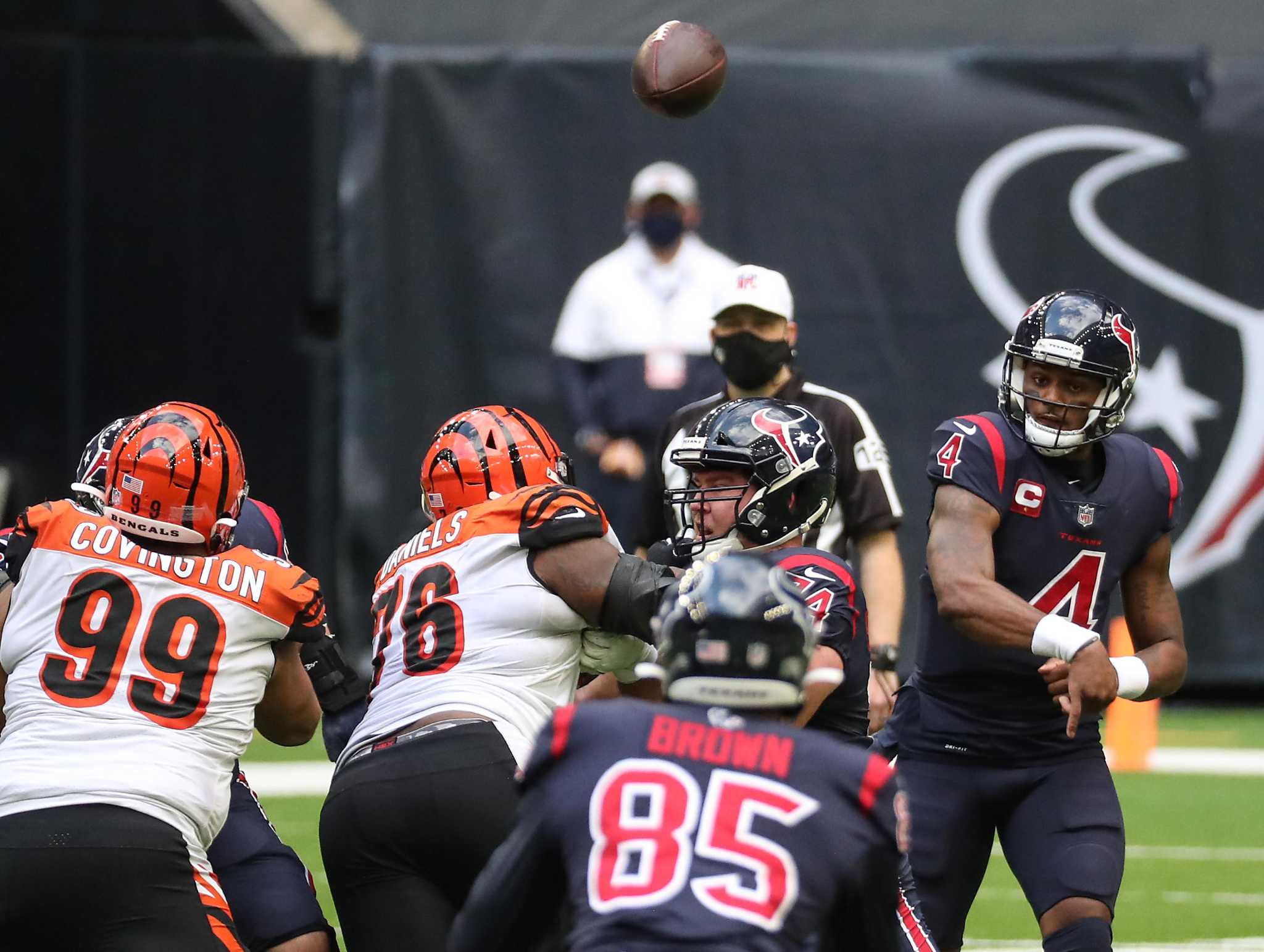 Deshaun Watson leads Texans over Bengals