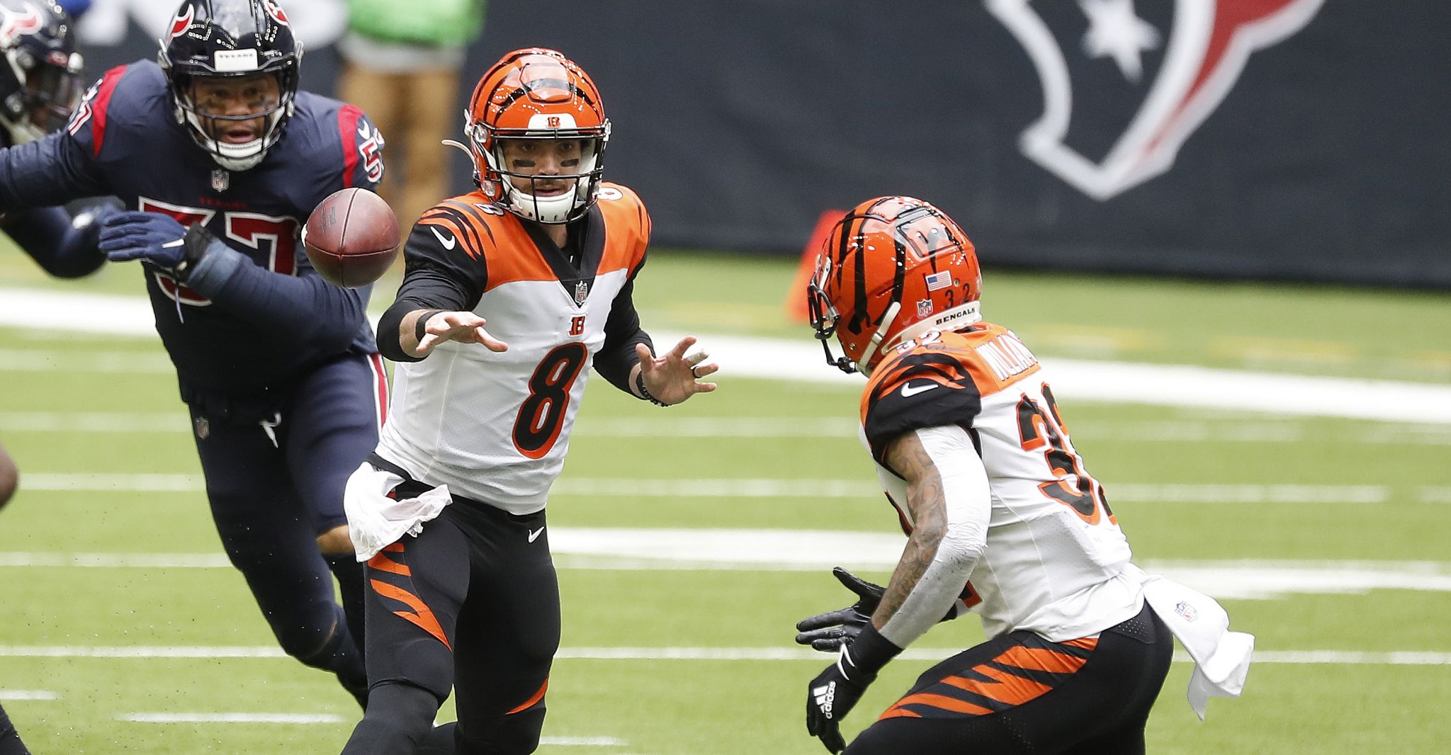 Dec. 27: Bengals 37, Texans 31