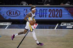 Bulls broadcast offers unprompted, unflattering critique of Warriors Andrew Wiggins and Kelly Oubre - Photo