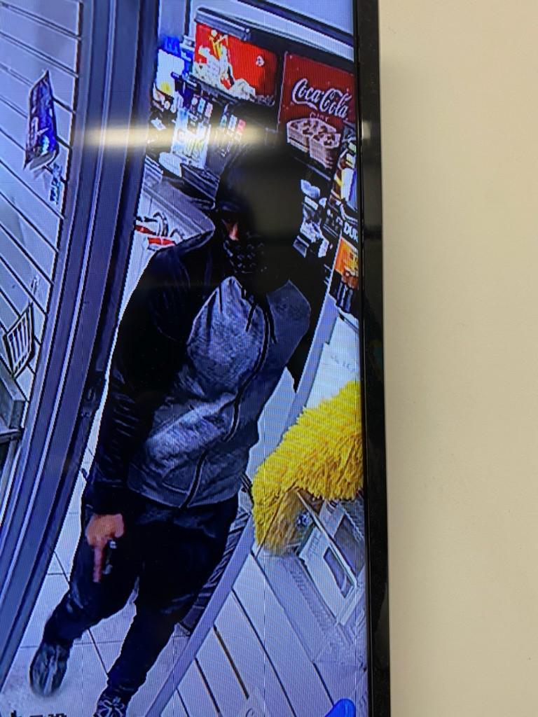 Police: Two men allegedly robbed East Haven gas station at gunpoint