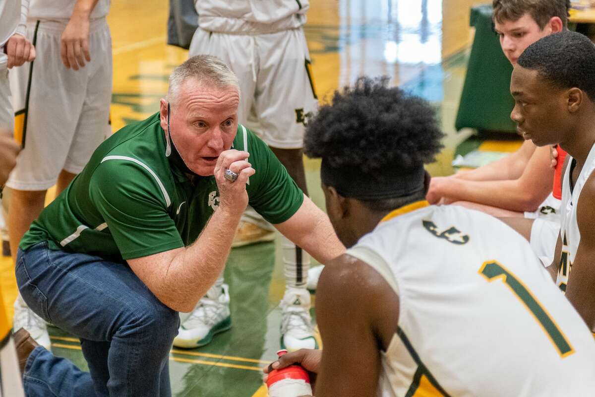 All-guard lineup leading to success for unbeaten East Chambers