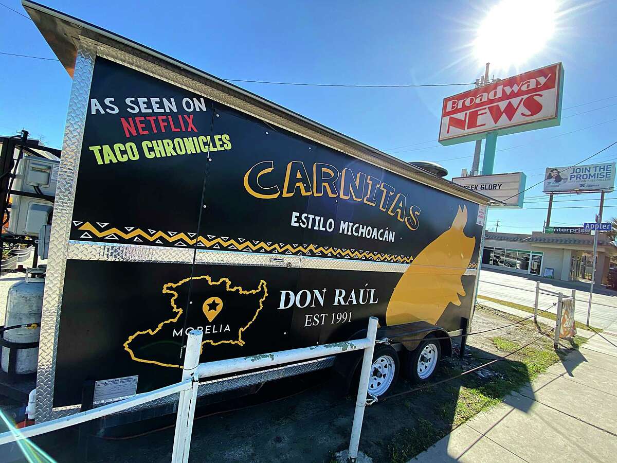 Carnitas Don Raúl does steady business as a food trailer specializing in Michoacán, Mexico-style carnitas on Broadway.