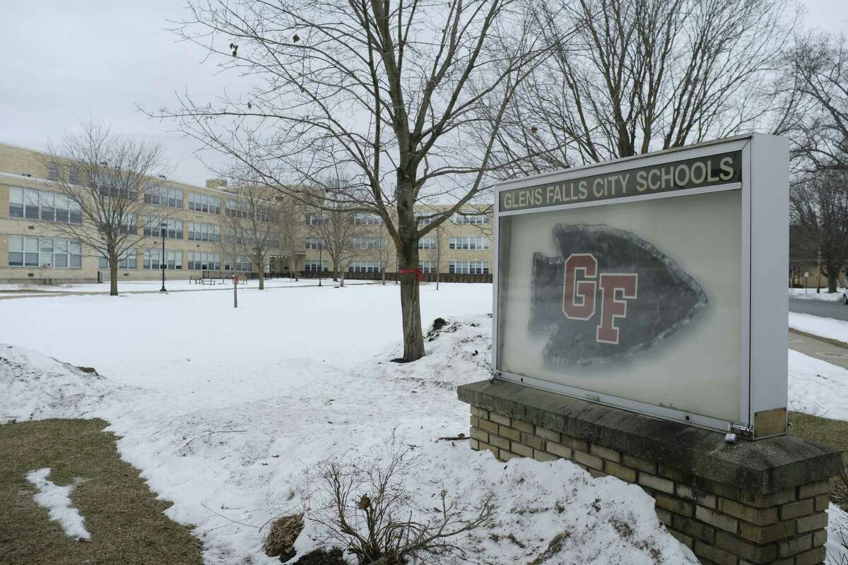 Virus cases tied to student party forces Glens Falls schools to go remote