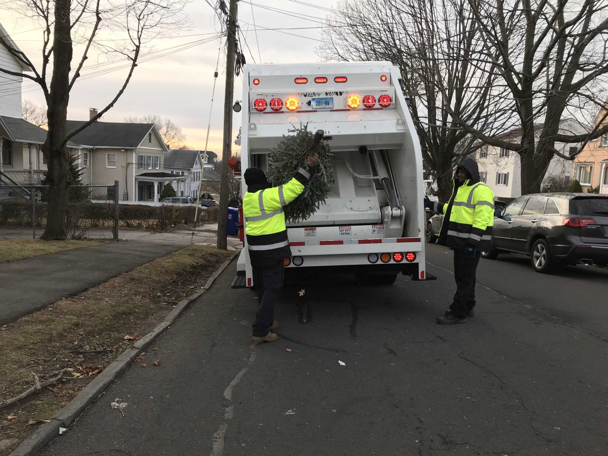 Norwalk to pick up your Christmas trees, based on recycling schedule