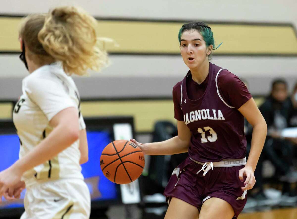 Magnolia’s Gabrielle Huetter scored 29 points against The Woodlands on Wednesday.