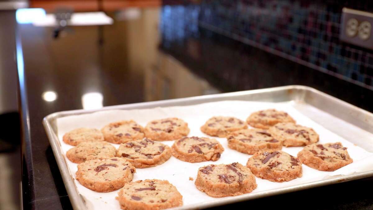 Salted butter and chocolate chunk shortbread cookies made by Dan Neman. (Colter Peterson/TNS)