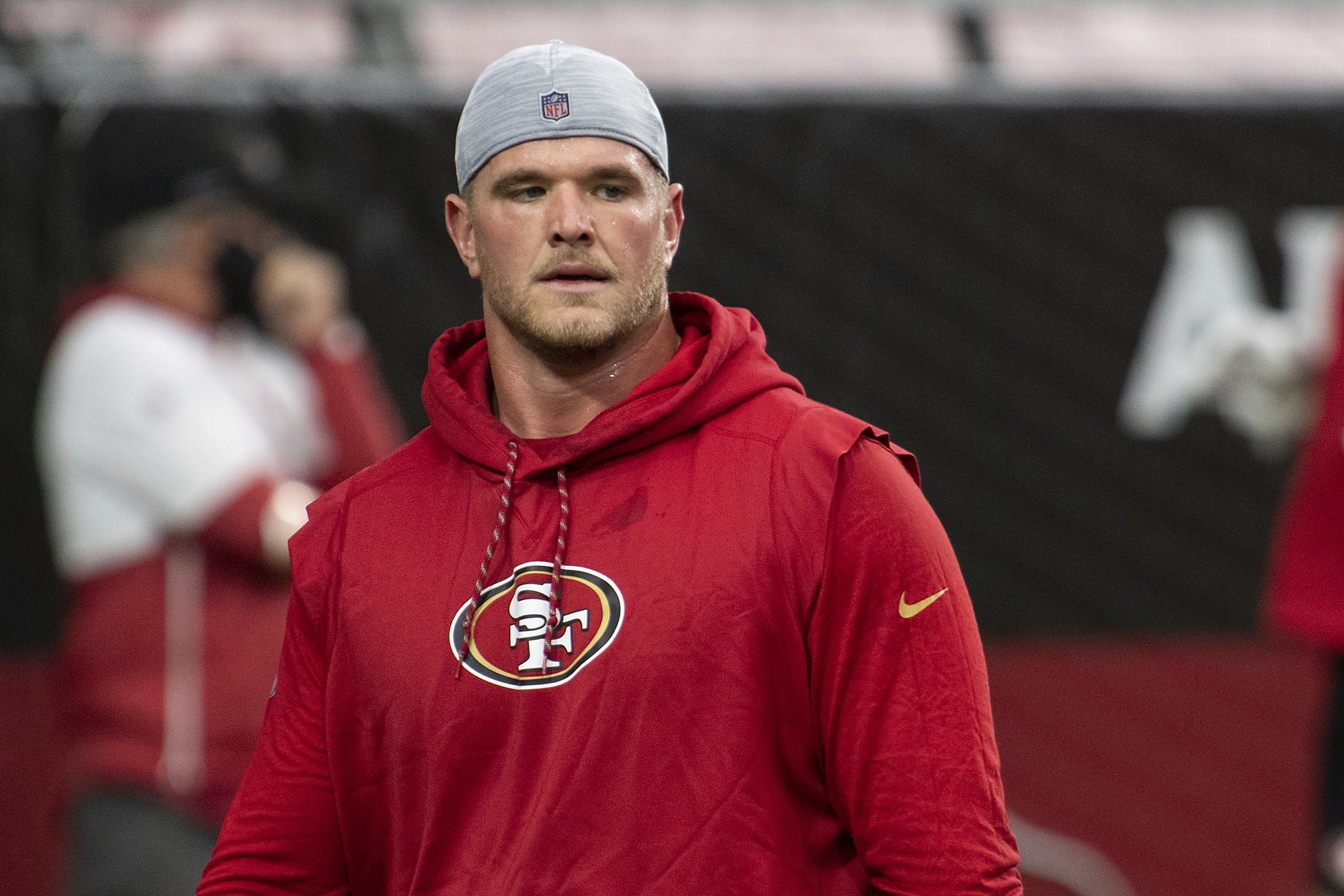 Meet 49ers standout right tackle Mike McGlinchey, The Bone's