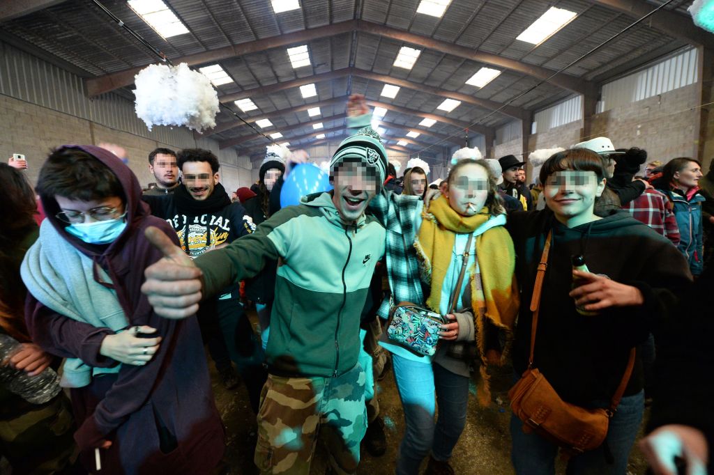 Illegal New Year's Party in France Draws 2,500, Lasts 36 Hours - Vimarsana News