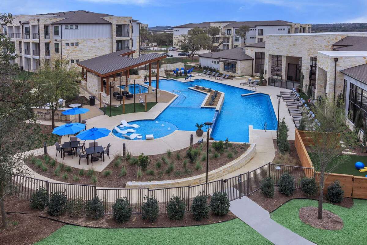 Passco Companies recently purchased Lenox Overlook, an apartment complex in north San Antonio, and changed its name to TruNorth at Bulverde.