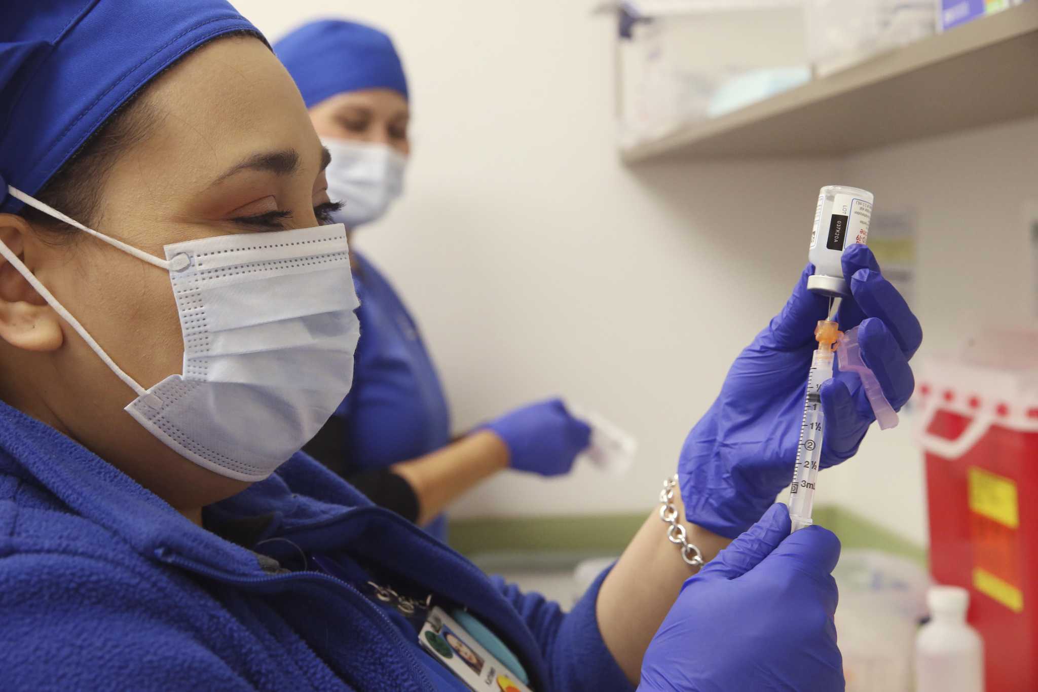 Texas hospitals explain what not to do when seeking a COVID-19 vaccine - Vimarsana News