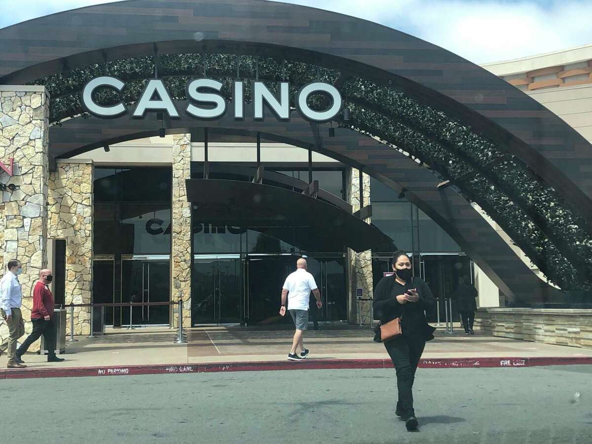 when did graton casino open