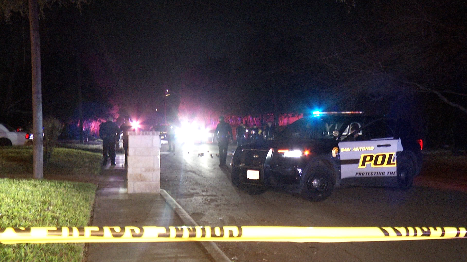 Man found with gunshot wounds on the East Side dies at area hospital ...