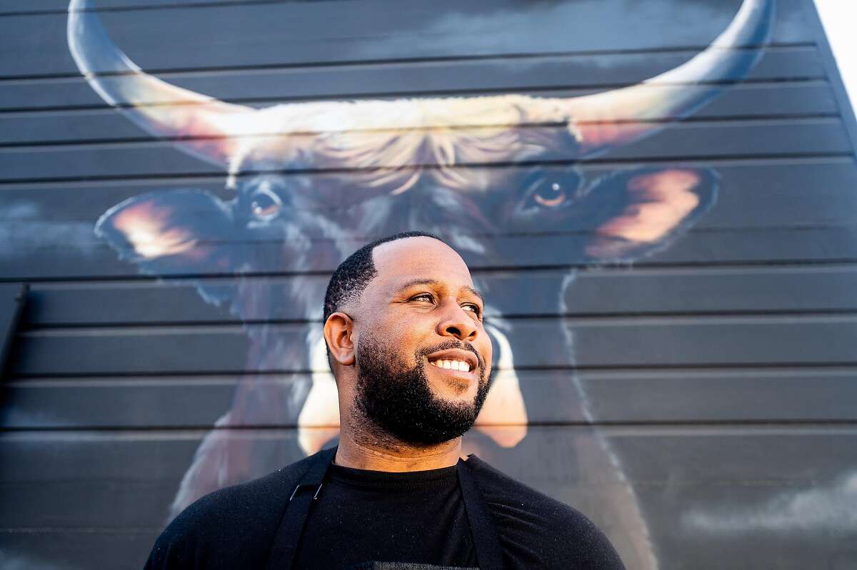 Horn Barbecue’s new grownup space in Oakland still has lines. But the