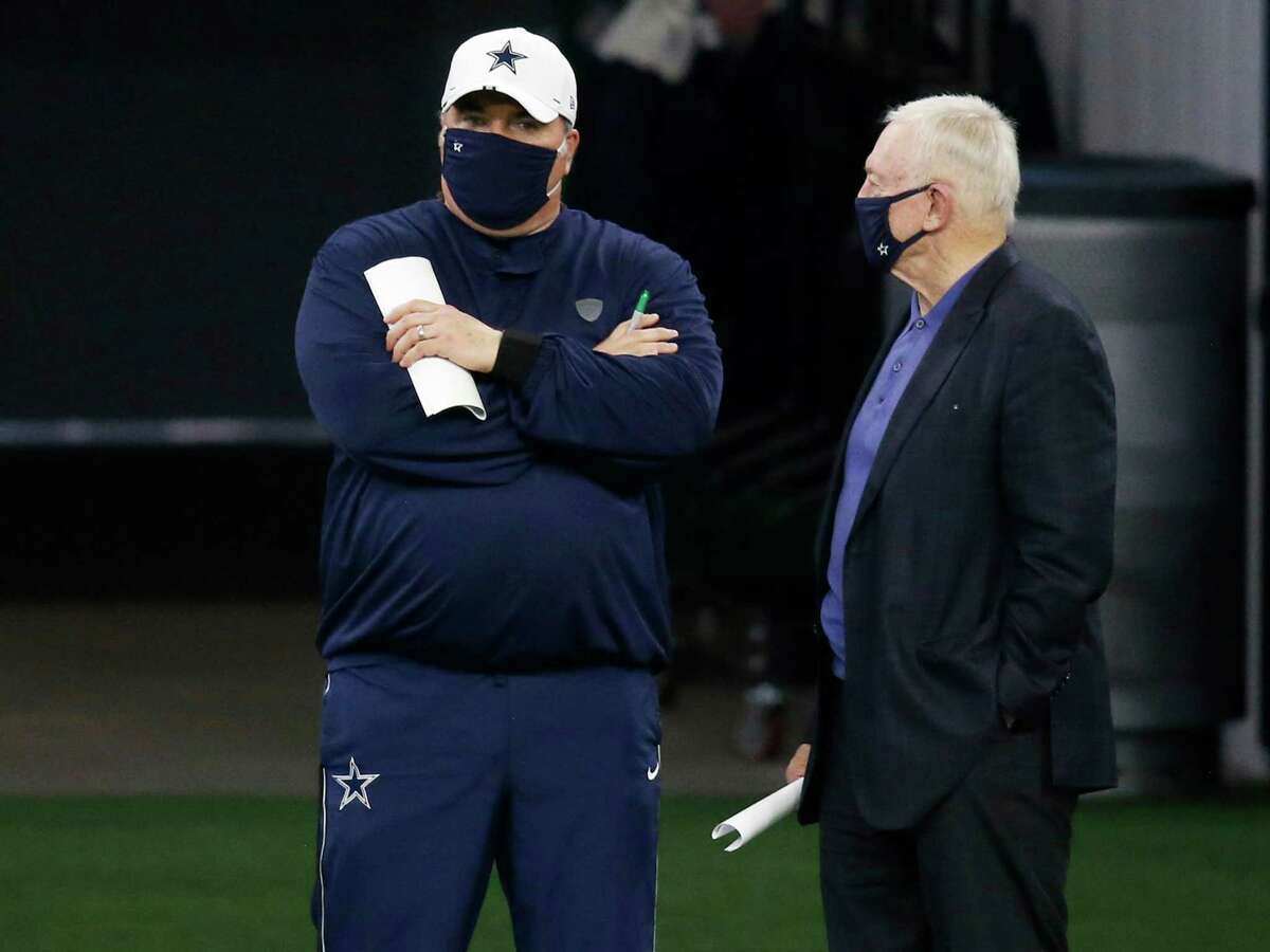 Cowboys owner Jerry Jones says playoff game won't affect Mike