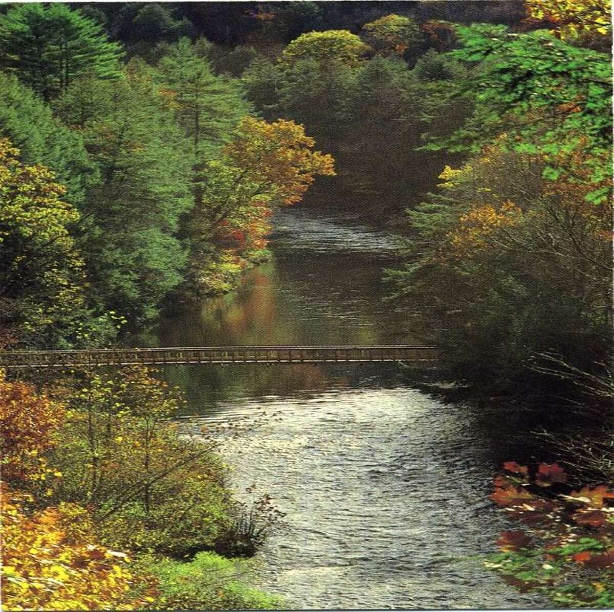 The Hauser footbridge over the Shepaug River.