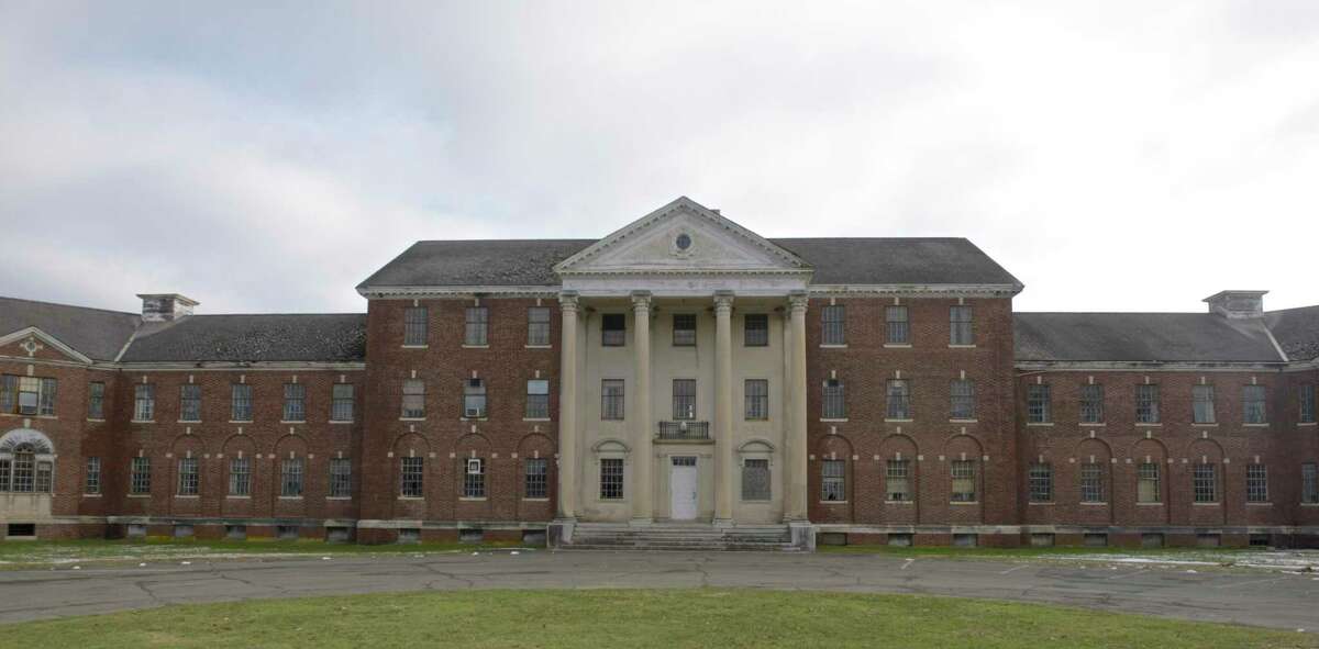 Proposal to allow housing at Newtown’s Fairfield Hills campus aims to ...