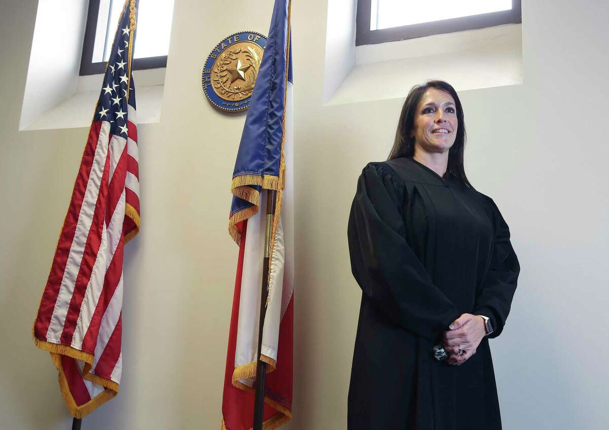 Jackie Valdés may be a first-time judge but she grew up in the courtroom — her mother was a prosecutor and then a jurist.