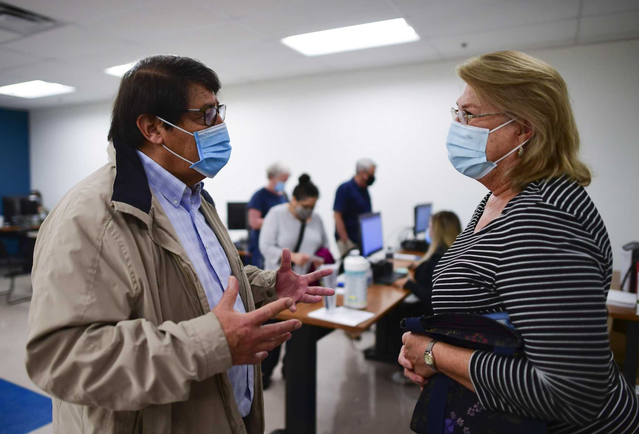 University Health preparing for increase in COVID-19 vaccine supply, looking for another mass vaccination site - Vimarsana News