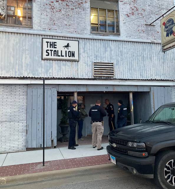 Wood River mayor revokes bar's liquor license - Vimarsana News