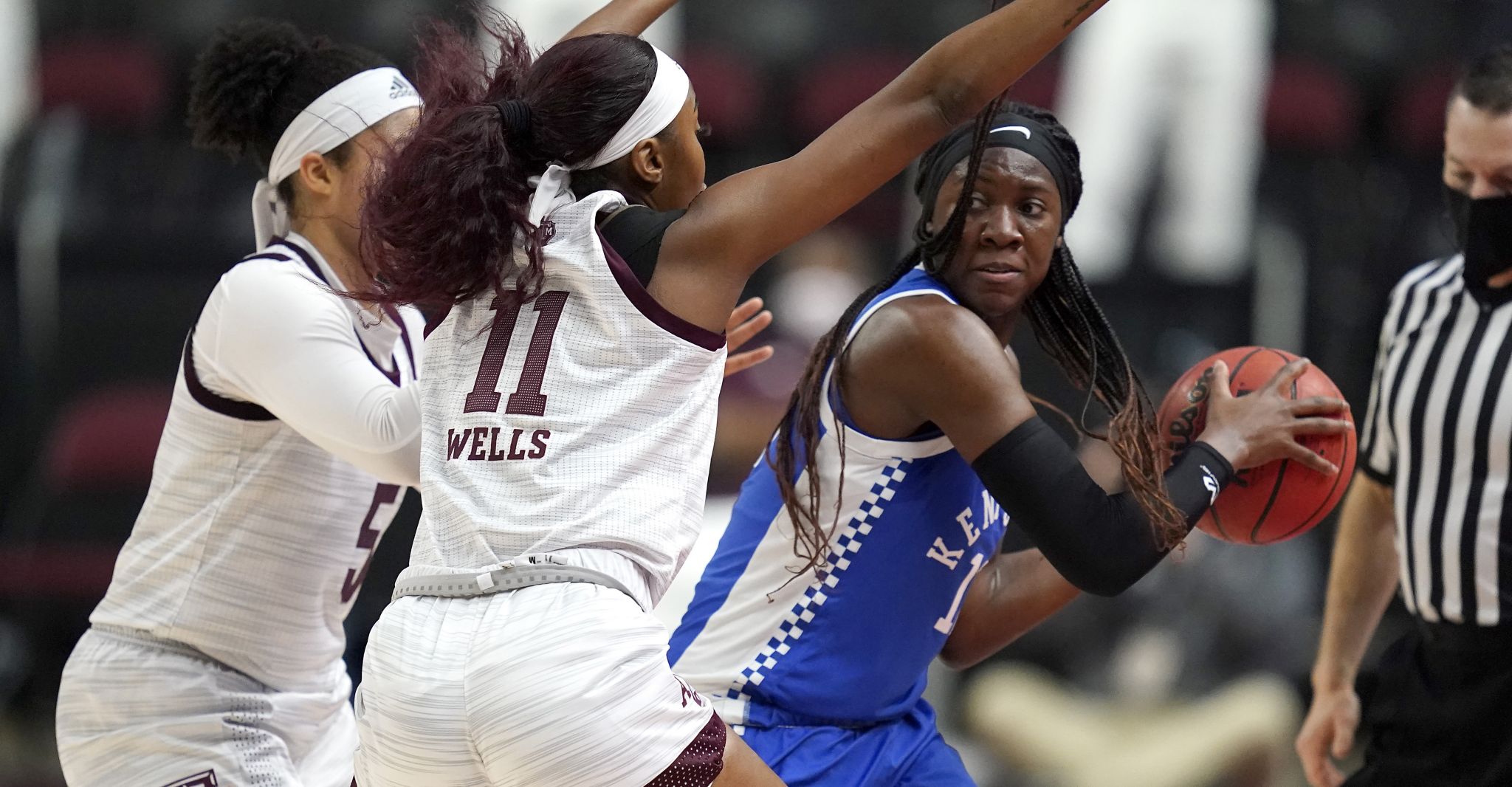 Texas A&M women drop Kentucky in top 10 showdown