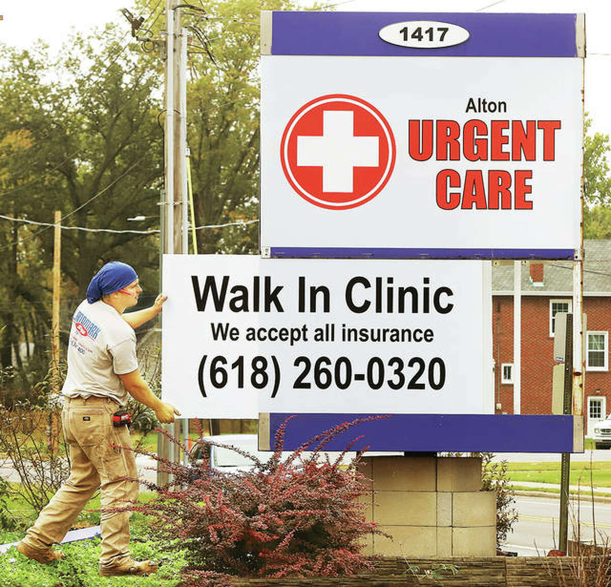 The Urgent Care Walk-In Clinic, part of the Doctor’s Urgent Care Group, has opened a seven-day-a-week clinic at 1417 Washington Ave., Alton. For more details, call 618-260-0320.