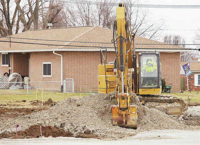 Work advancing on East Alton Park & Ride - Vimarsana News