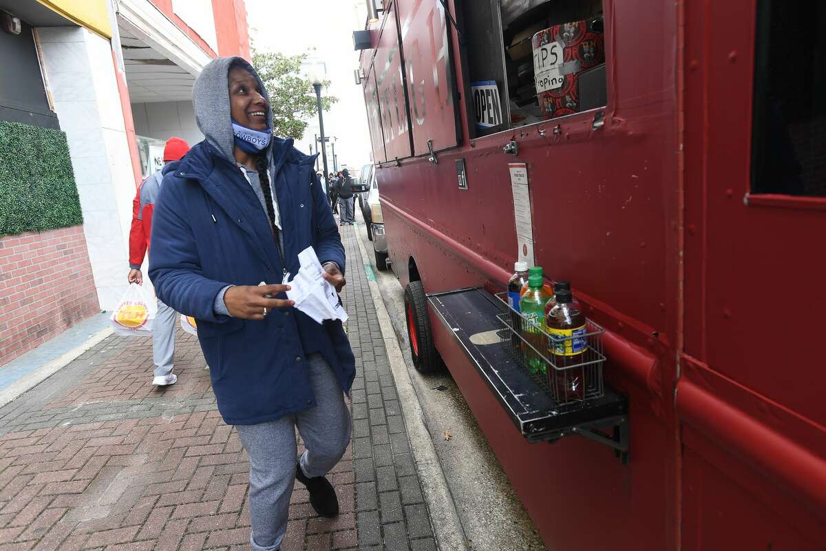 Turkey Leg Hut brings famed fare to Beaumont