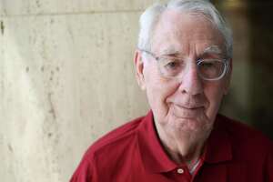 Marvin Speer, 92, is still waiting to get the COVID-19 vaccine.