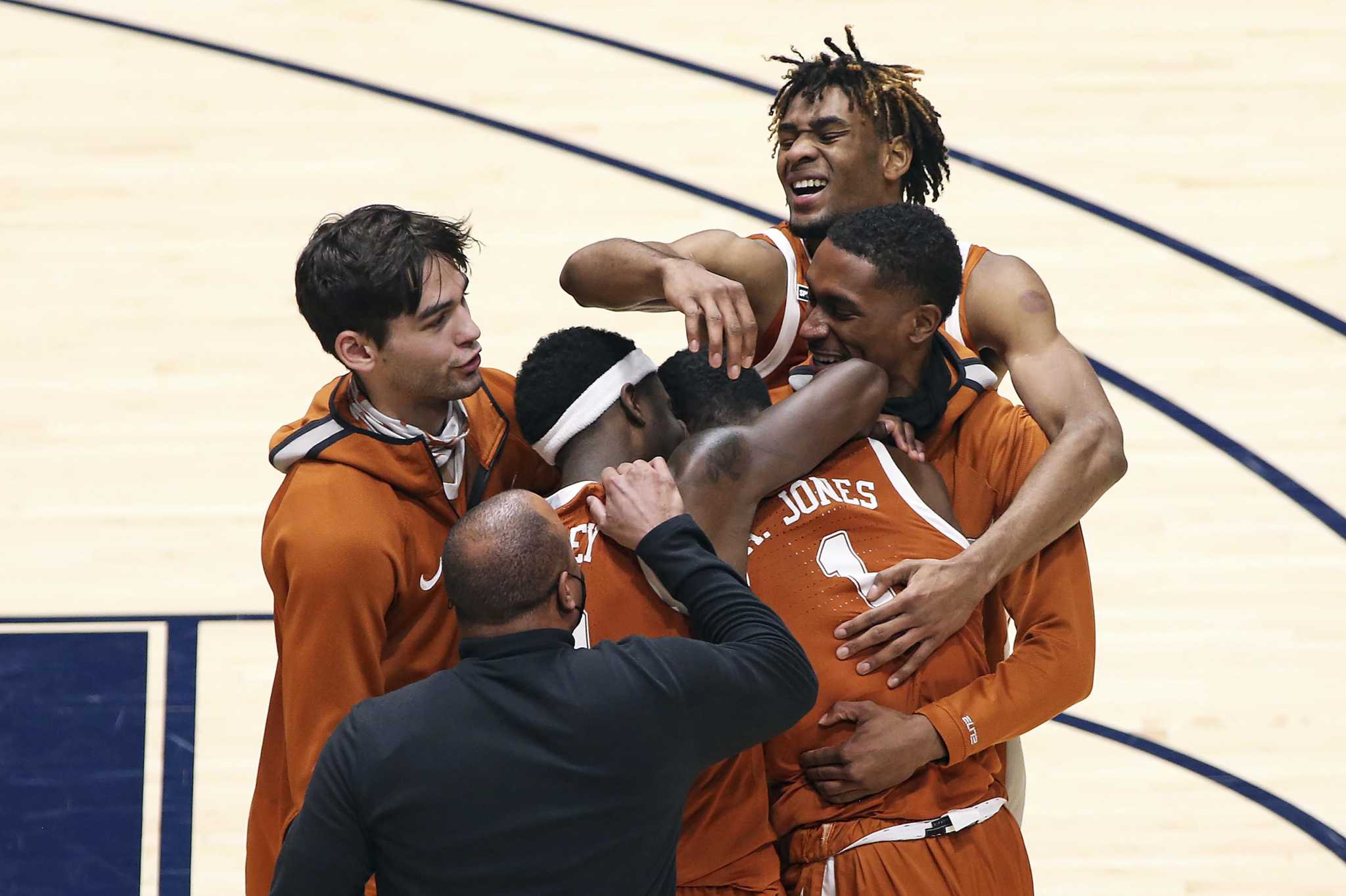 Andrew Jones, Texas have reason to celebrate