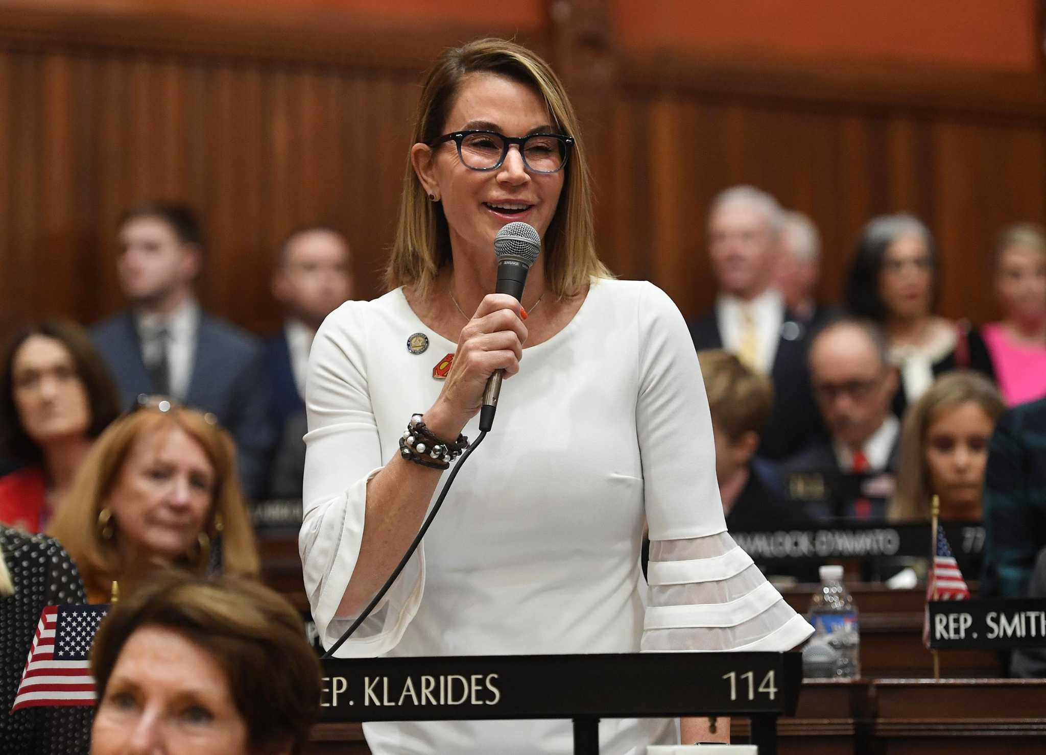 Themis Klarides to 'consider' a run for governor - Vimarsana News