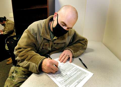 scott afb immunizations